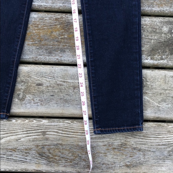 Old  Navy The Rockstar Midrise Jeans - Picture 6 of 8